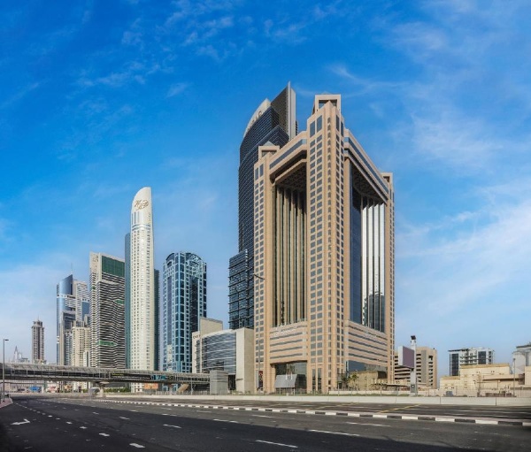 Fairmont Dubai image 10